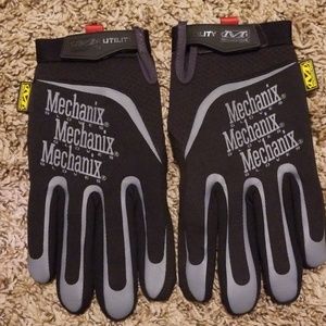 Nwot, Mechanix Black Gloves